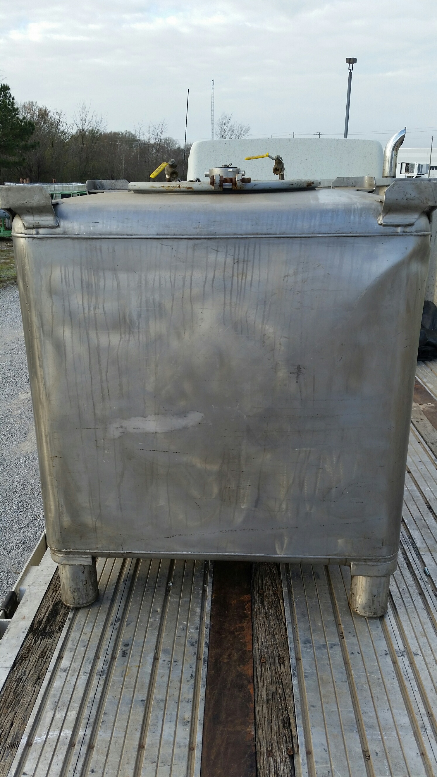 Stainless Steel Totes 300383 Gallons, Transamerican Equipment Company
